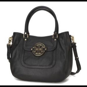 Tory Burch Amanda Hobo purse